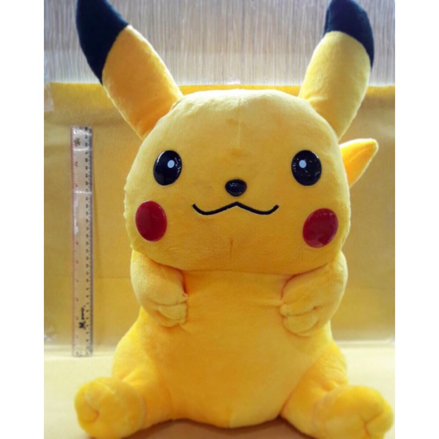 BONEKA PIKACHU
