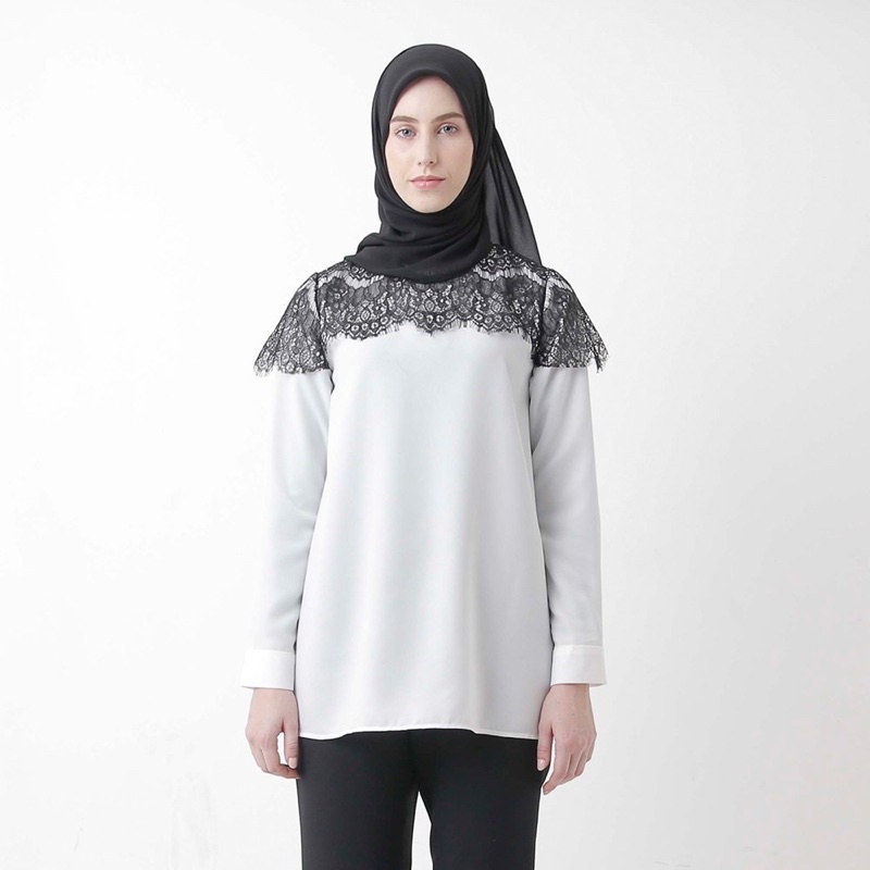 zoya audity tunic