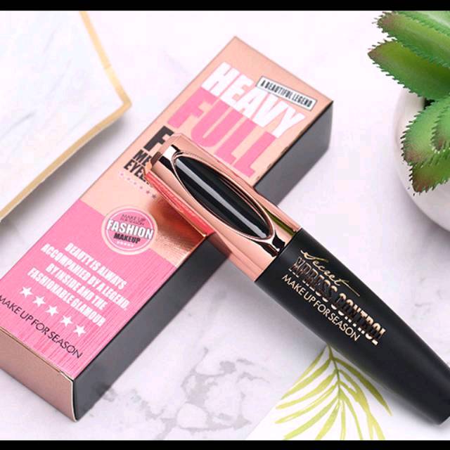 Macfee 4D Mascara