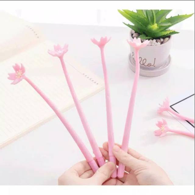 Pulpen gel bunga sakura