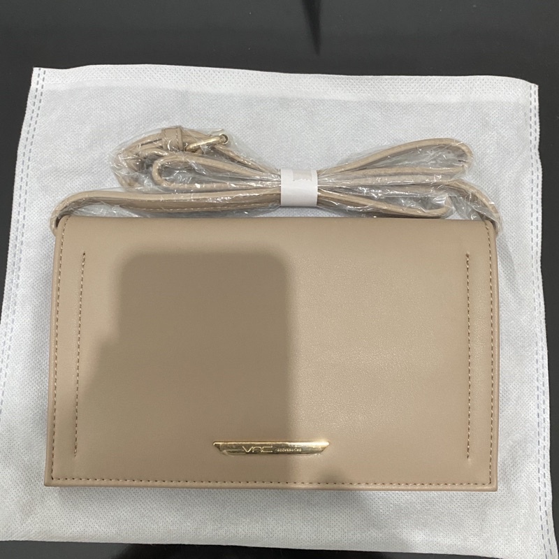 VNC Sling Bag Preloved New