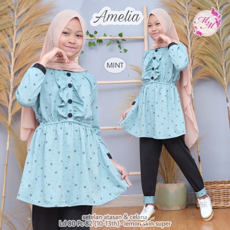 AMELIA BY M2M