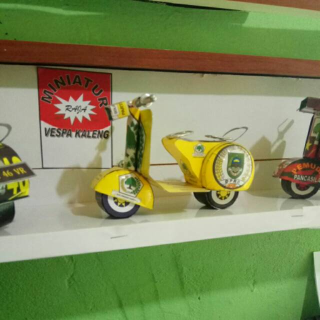Miniatur vespa