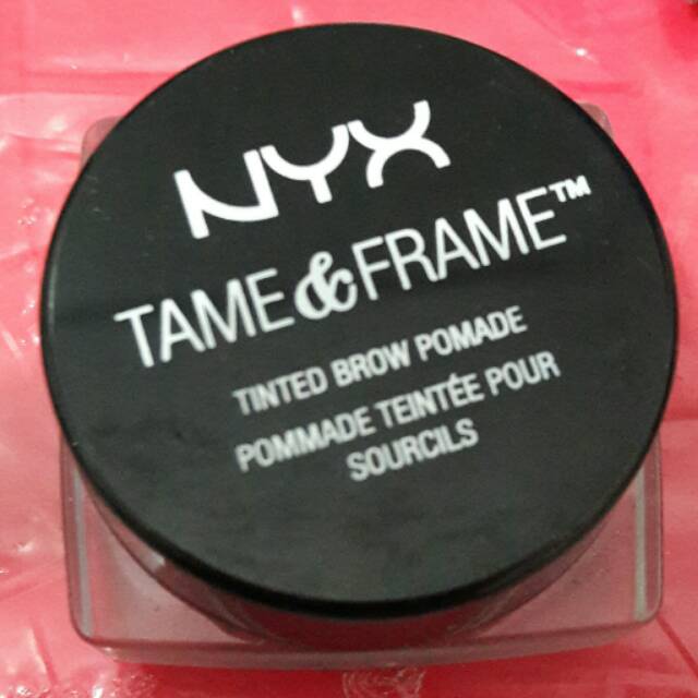 Nyx Tame & Frame