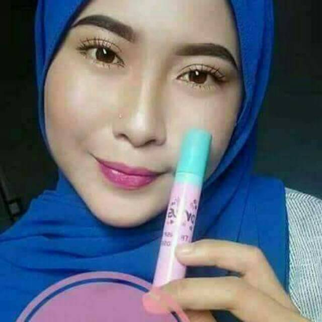 Moreskin magic lipglos