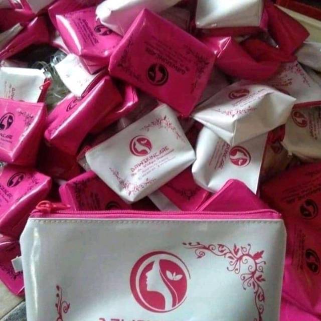 Pouch/dompet kosmetik