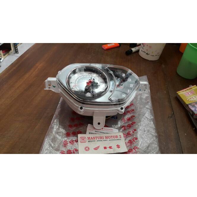 SPEEDOMETER/KILOMETER/SPEDOMETER/SPIDOMETER SMASH TITAN SGP