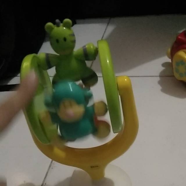 High chair toys