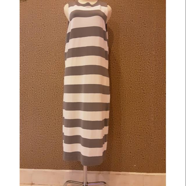 Dress rajut