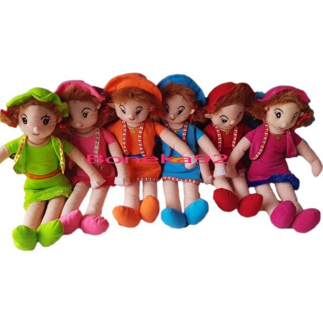 Murah meriah!!Boneka sindy