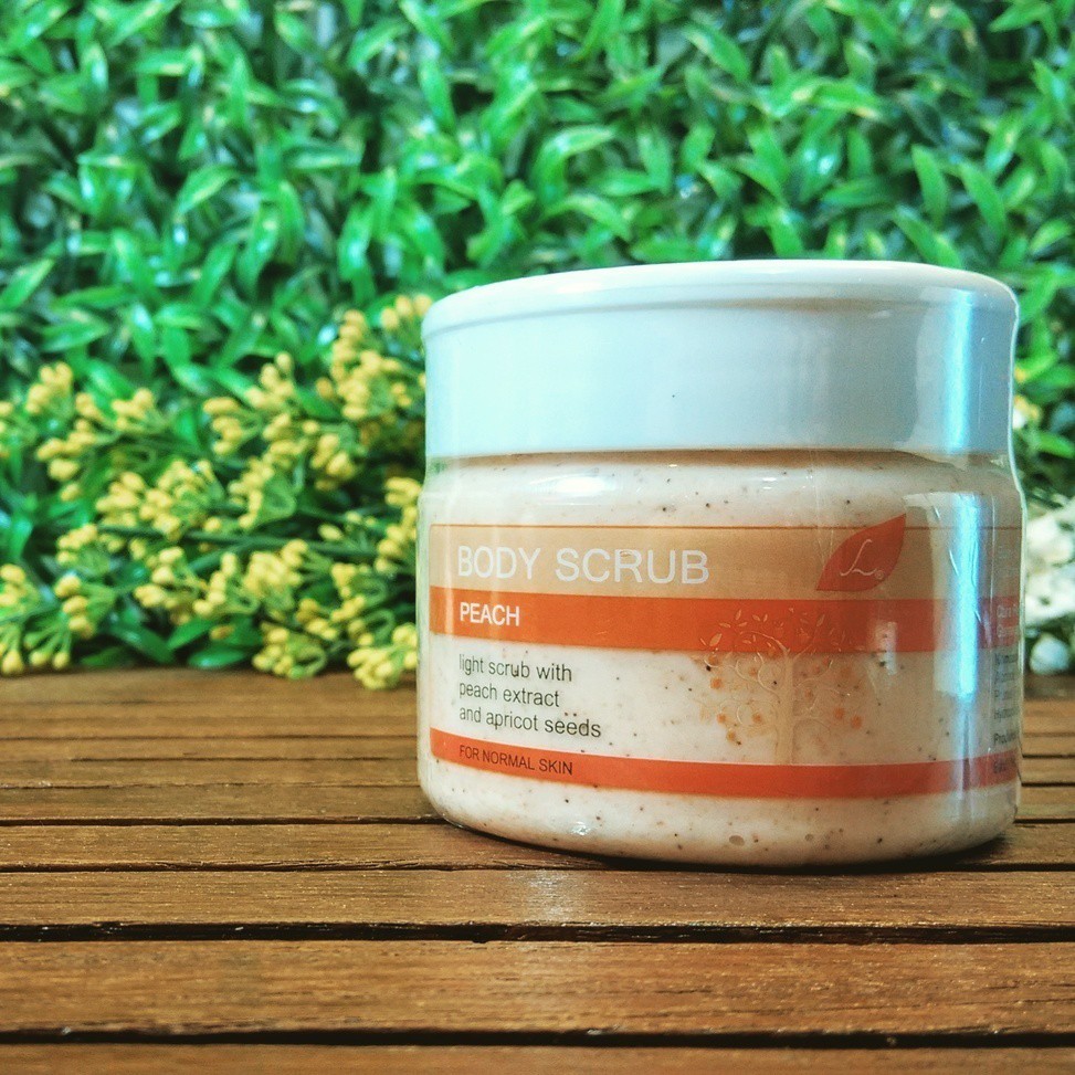 LARISSA BODY SCRUB