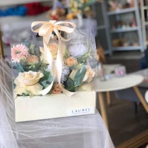 Mix Flowers In Box Bunga Palsu