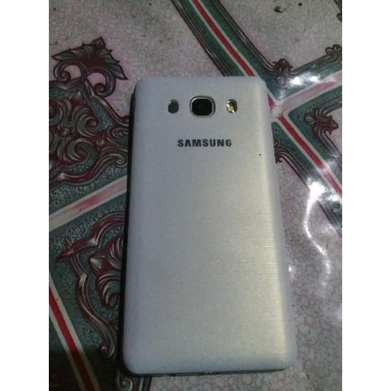Samsung j510 2016