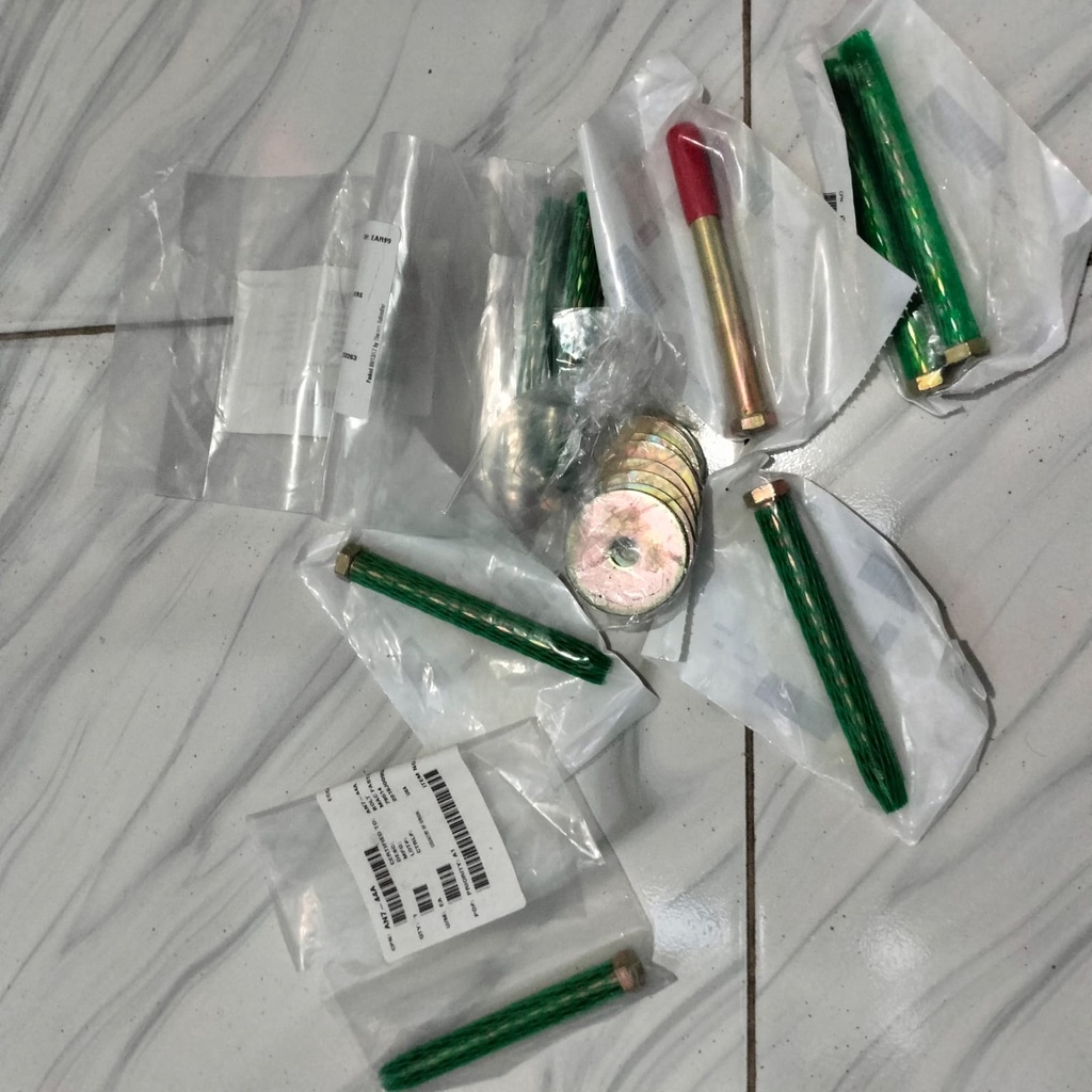 TCM Bolt AN7-44A
