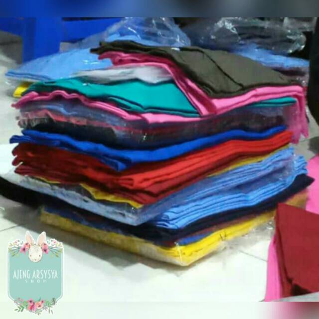 Kaos Polos Wanita