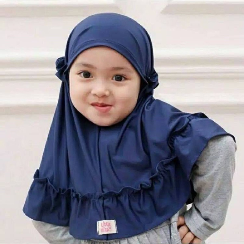 Bergo anak kriwil gisel