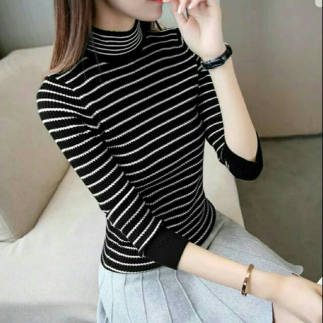 mv blouse turtle