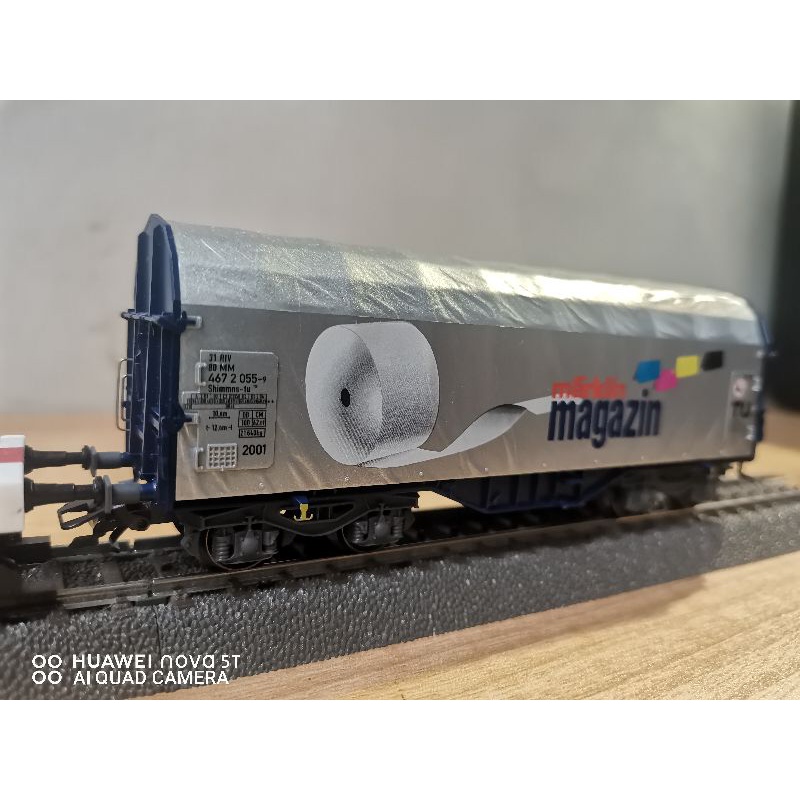 Kereta Api marklin gerbong terpaulin