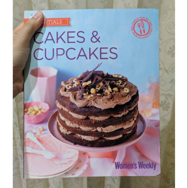 Cakes and Cupcakes
