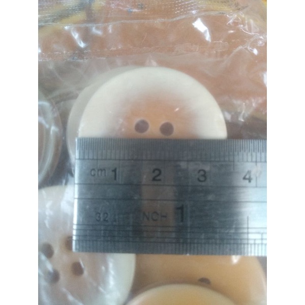 kancing marmer 3,5cm (100 pcs)