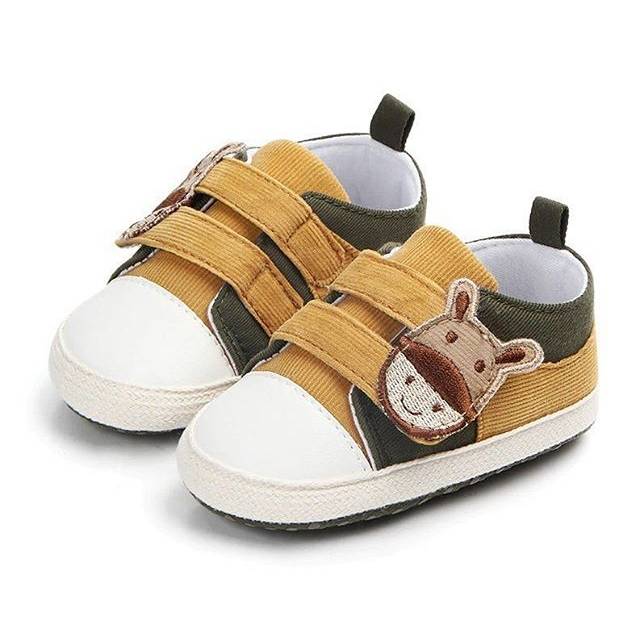 Jerapah yellow baby