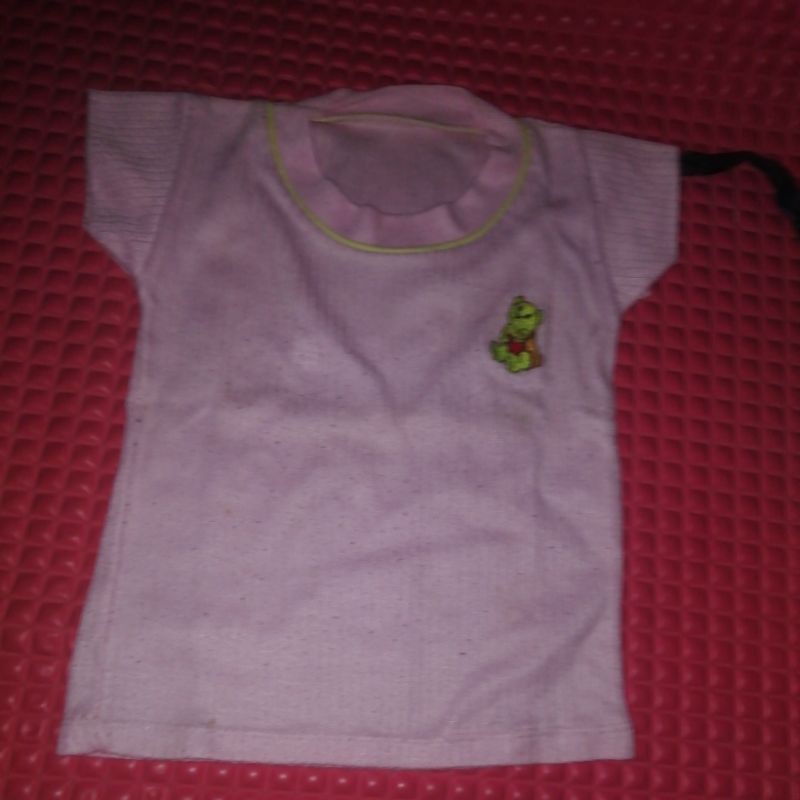 kaos pink