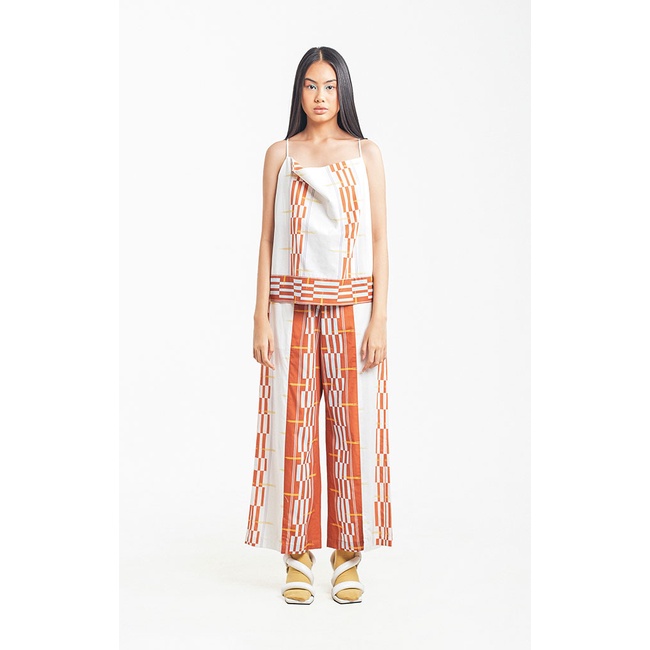 everyday - Avery Top Roja Shape & Form