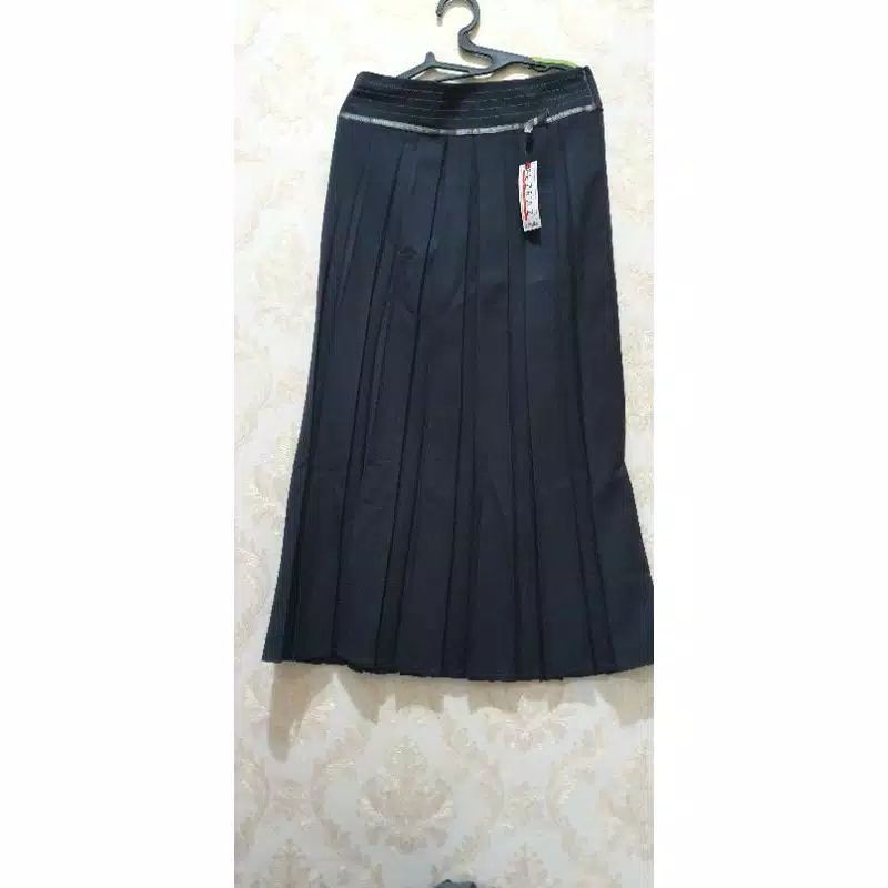 ready rok kerja plisket tebal