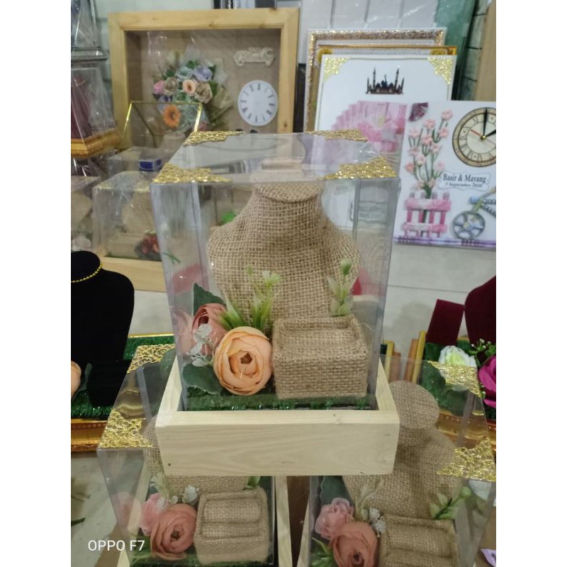 Tempat maskawin rustic