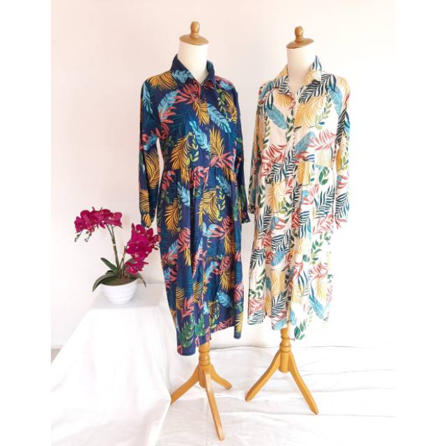 Tunik Abstrak