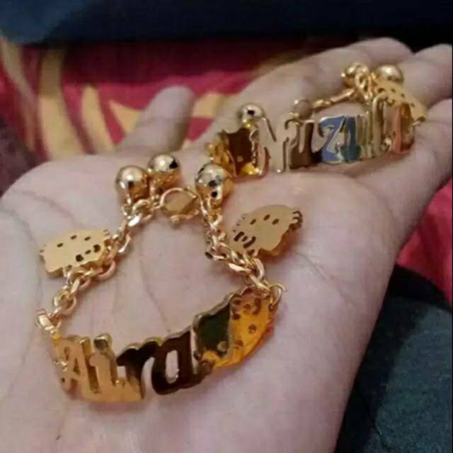 Gelang emas