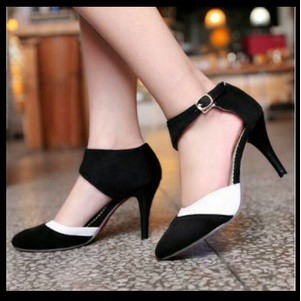 S0032Heels WR hitam