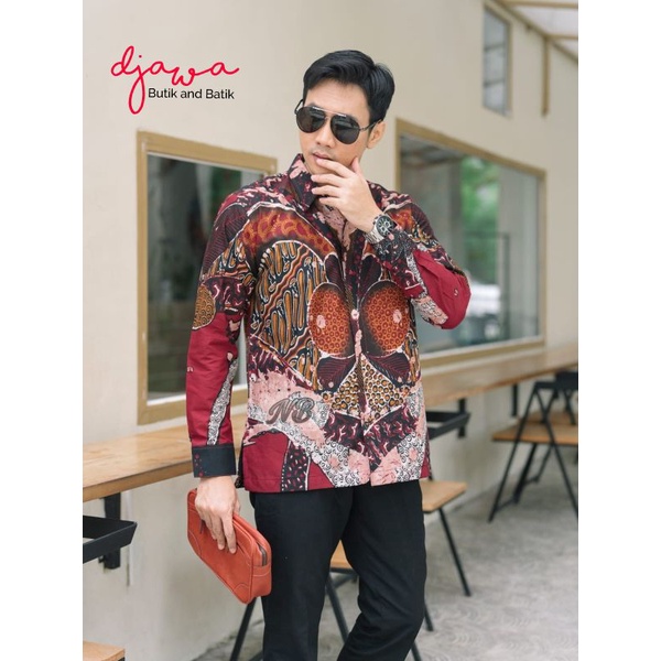 kemeja batik abstrak merah