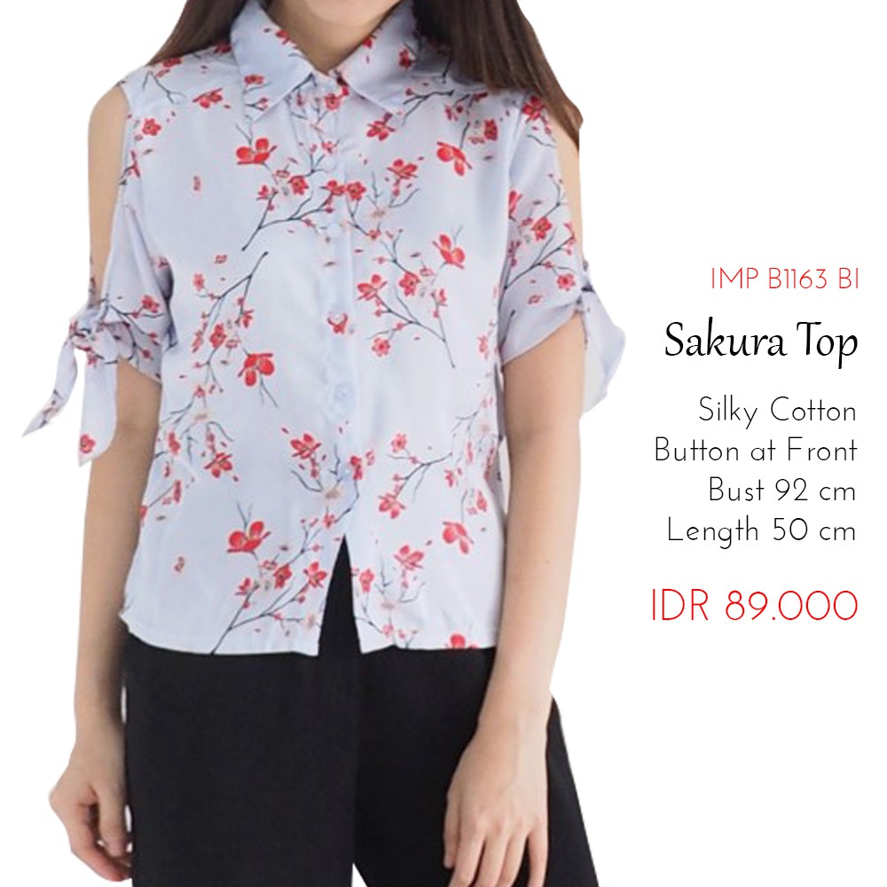 Blouse Motif Sakura