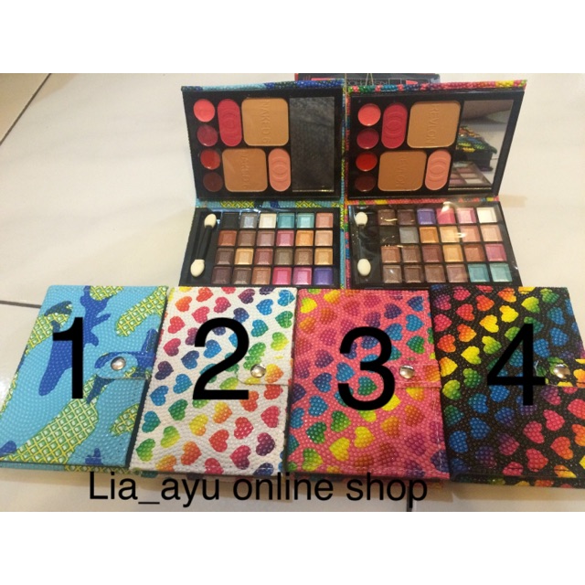 Make up komplit berbentuk dompet