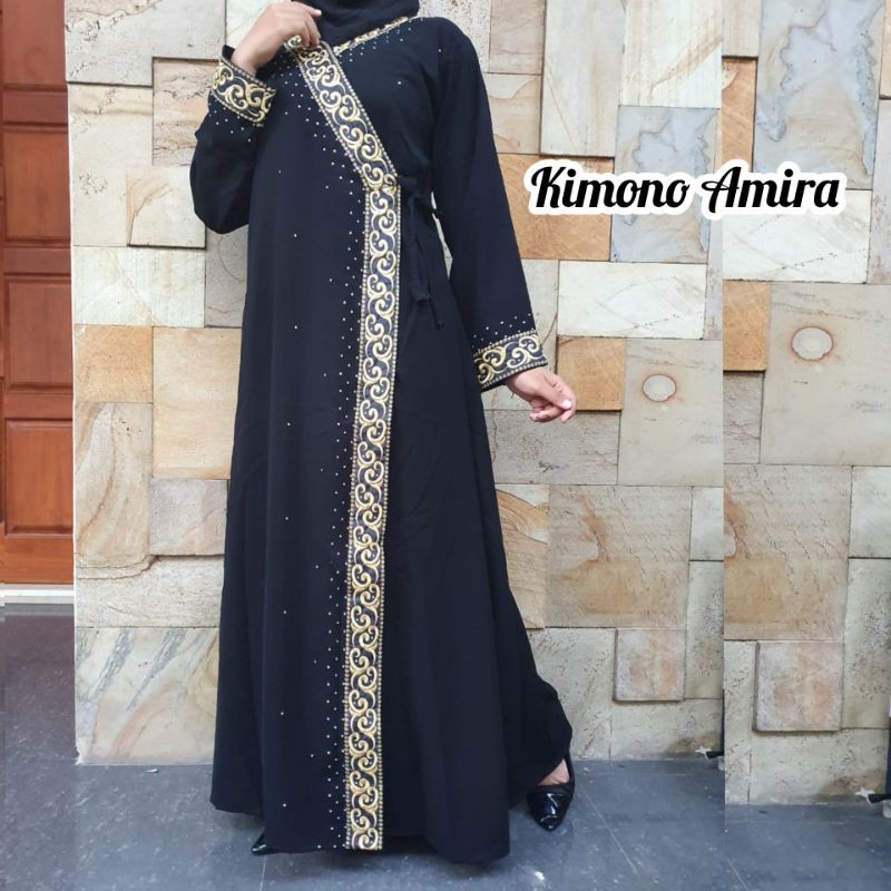 Kimono Amira