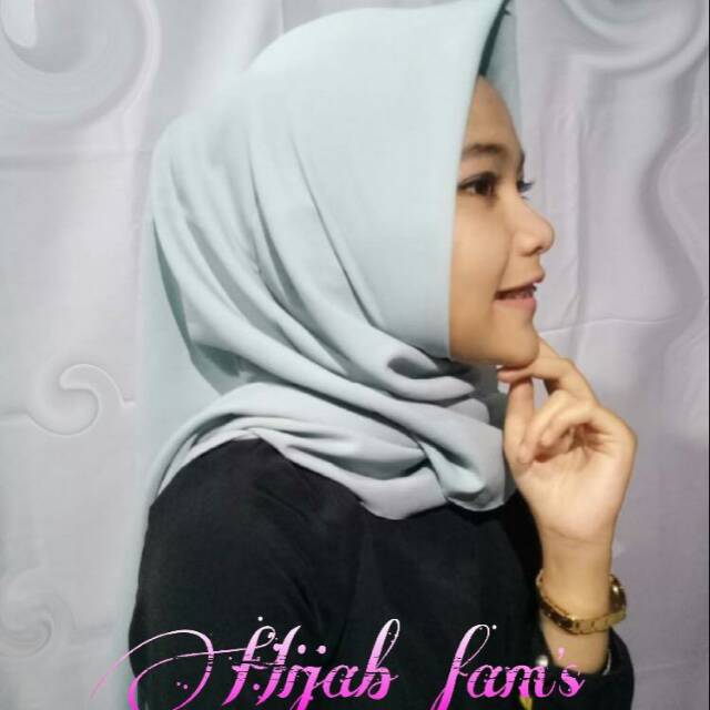 Segiempat diamond crepe