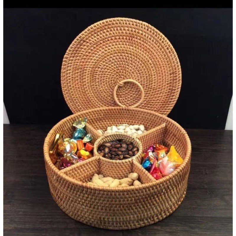 tempat snack rotan