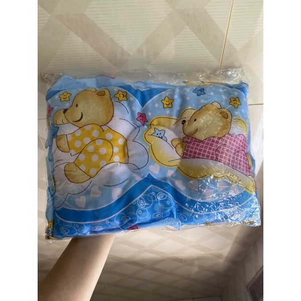 Bantal bayi