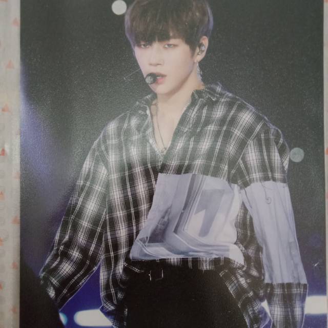 Mini Poster Kang Daniel from Danielogue1210