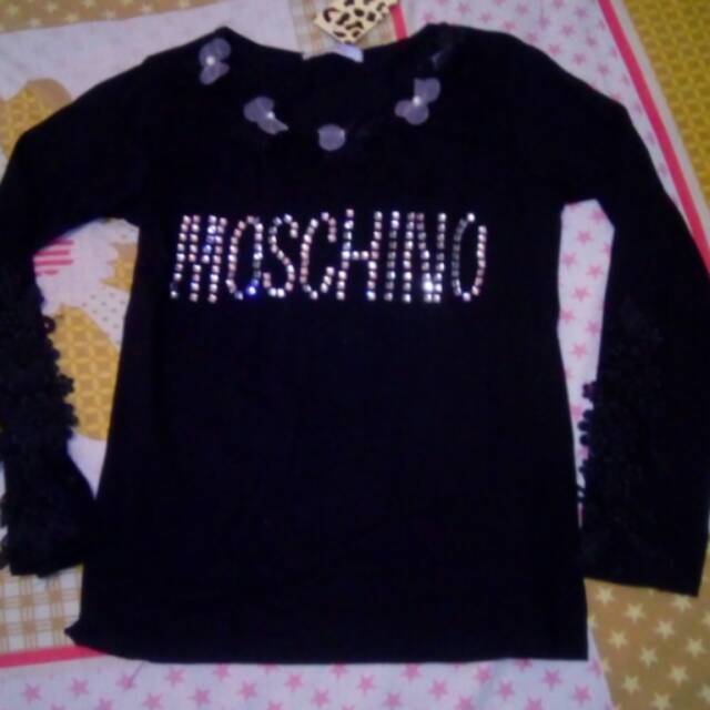 Kaos moschino