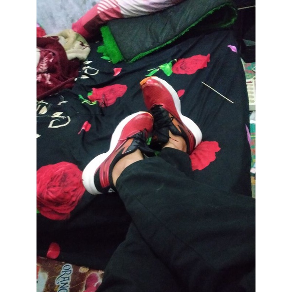 BROOKS