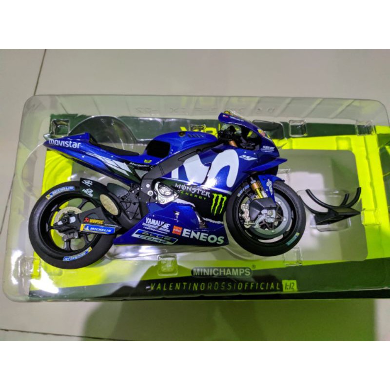 miniature v46