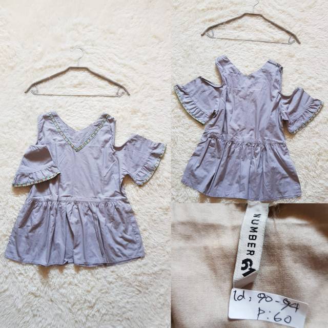 Preloved atasan coldshoulder
