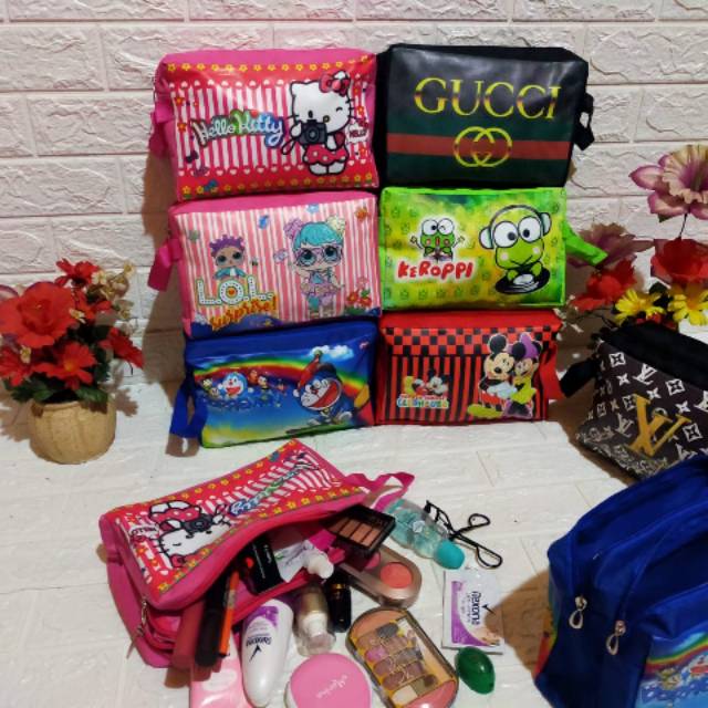 handbag karakter slempang