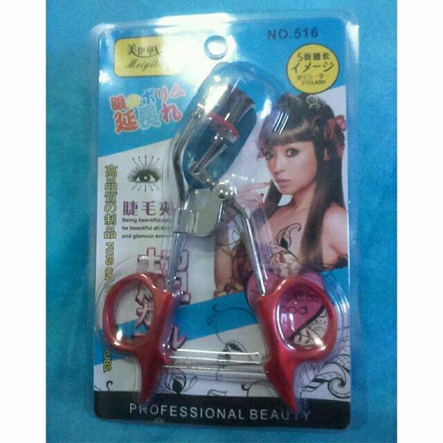 PELENTIK BULU MATA