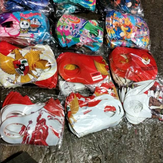 Scuba merah putih