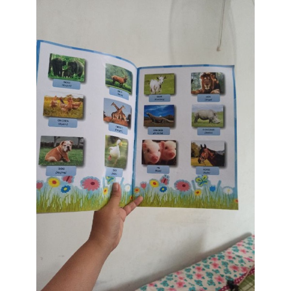 Listening book ekonomis