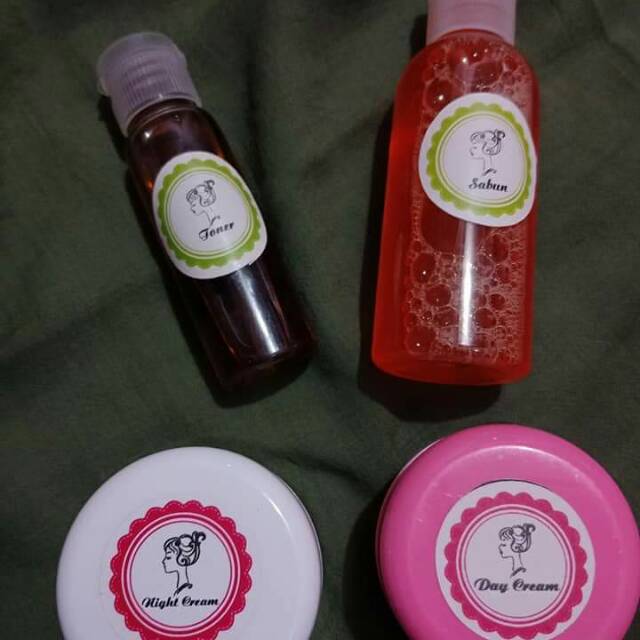 PAKET GLOW FLEK/KUSAM