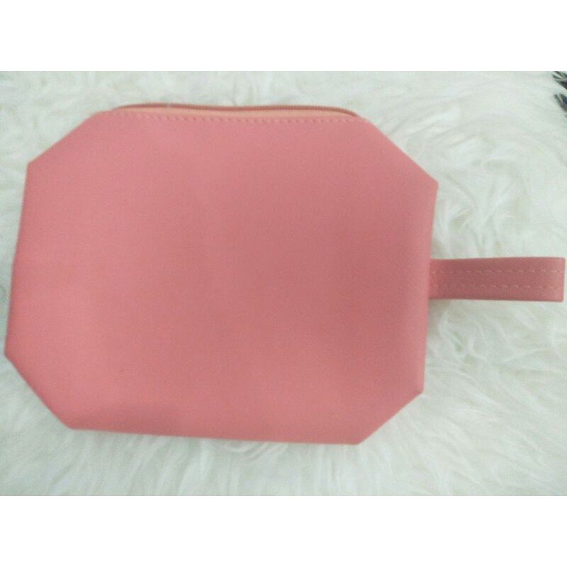 pouch kosmetik